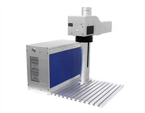 Macchina per marcatura laser divisa
