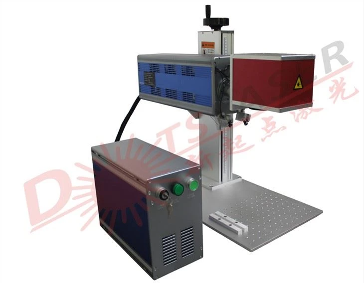 Macchina per incisione laser su materiale per lastre a due colori